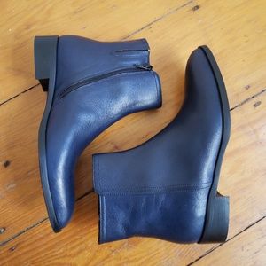 *new* Massimo Matteo Leather Ankle Boots